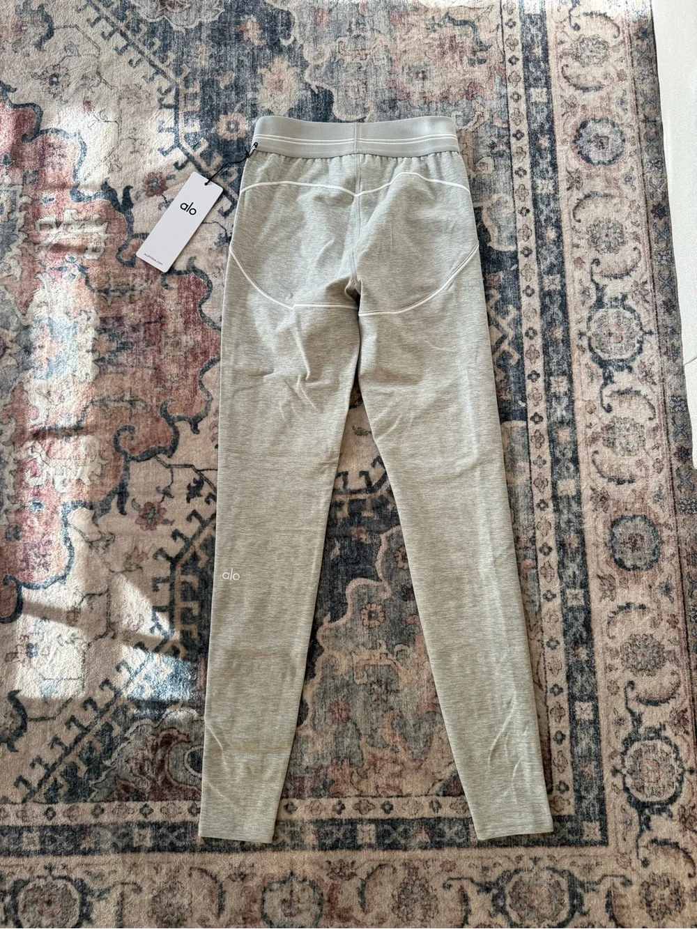NWT ALO Alosoft High-Waist Heart Throb Legging